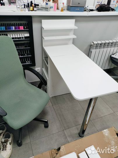 Маникюрный стол, все для маникюра