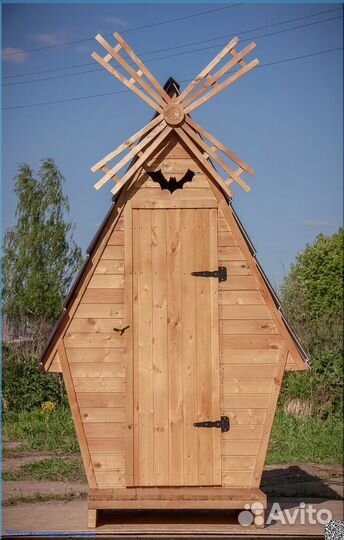 Дачный туалет деревянный SHP794