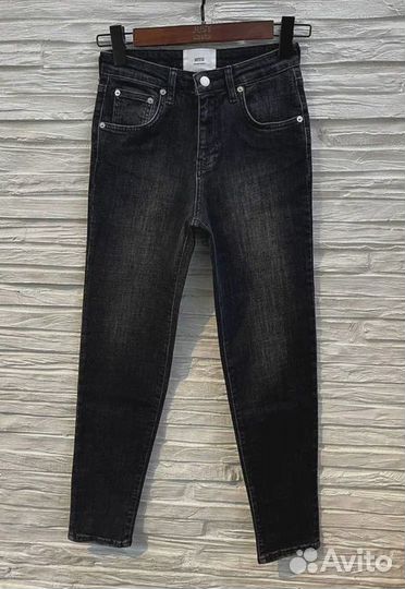 Джинсы женские AMI paris