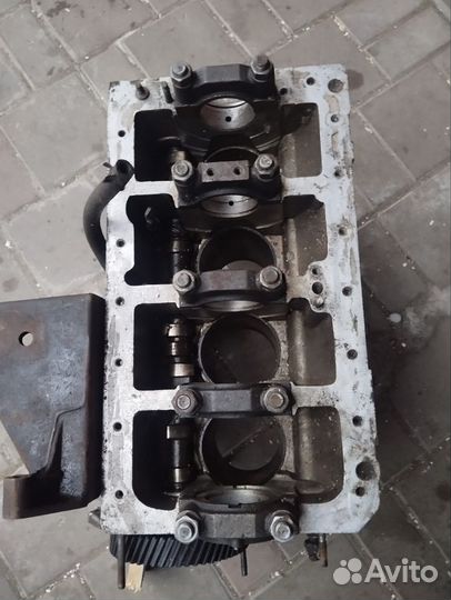 Блок двигателя 4216 Евро 4, б/у