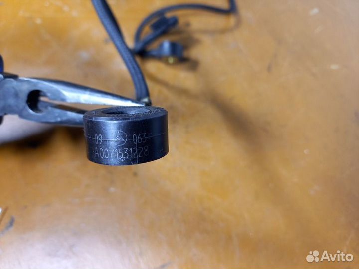 Датчик детонации Mercedes Vito W639 OM651 2.2 CDI