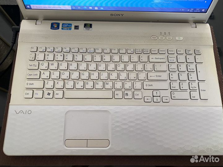 Ноутбук sony vaio 17.3