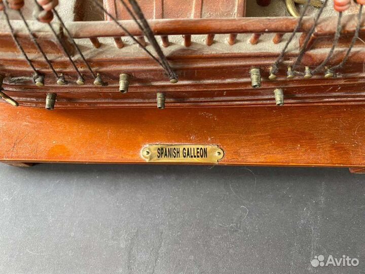 Модель парусника Spanish galleon не сборная