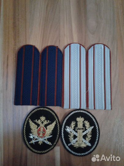 Куртка, рубаха, погоны, шевроны уфсин