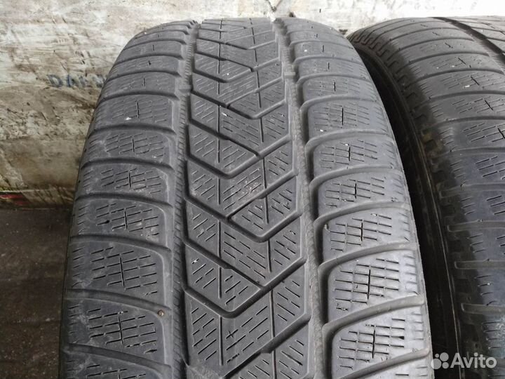 Pirelli Scorpion Winter 255/55 R20 110V
