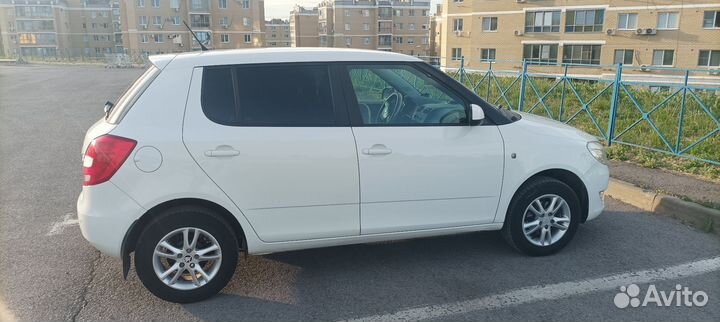 Skoda Fabia 1.6 AT, 2012, 122 000 км