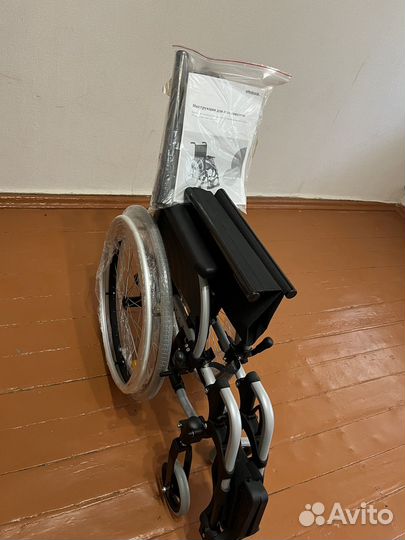 Коляска для инвалидов новая