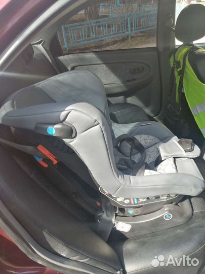 Детское авто кресло