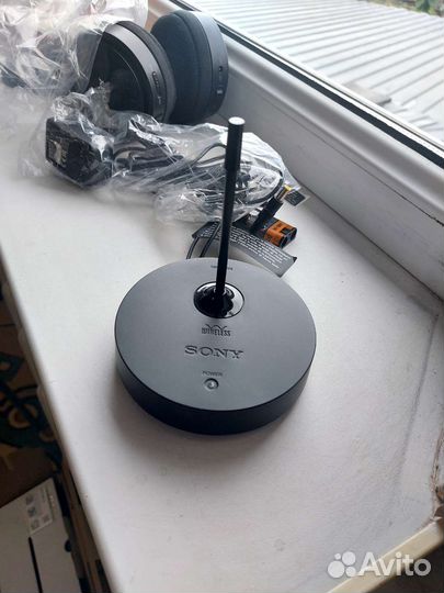 Беспроводная система стереонаушников sony