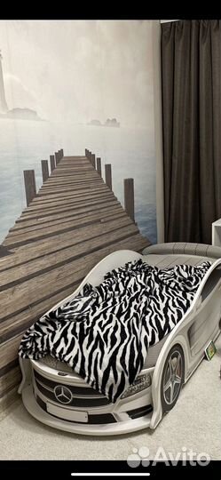 Кровать машина