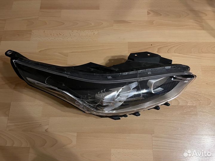Фара правая kia церато 4