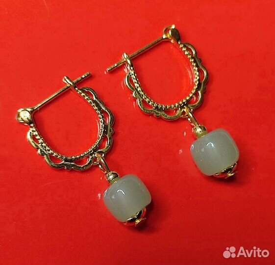 Серьги с Нефритом