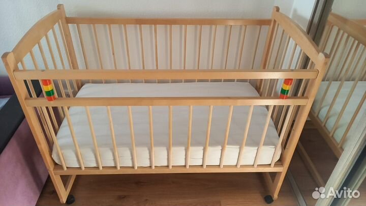 Детская кроватка