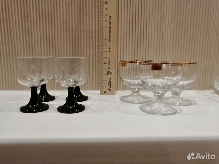 Хрустальные рюмочки на ножке