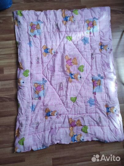 Детское одеяло в кроватку