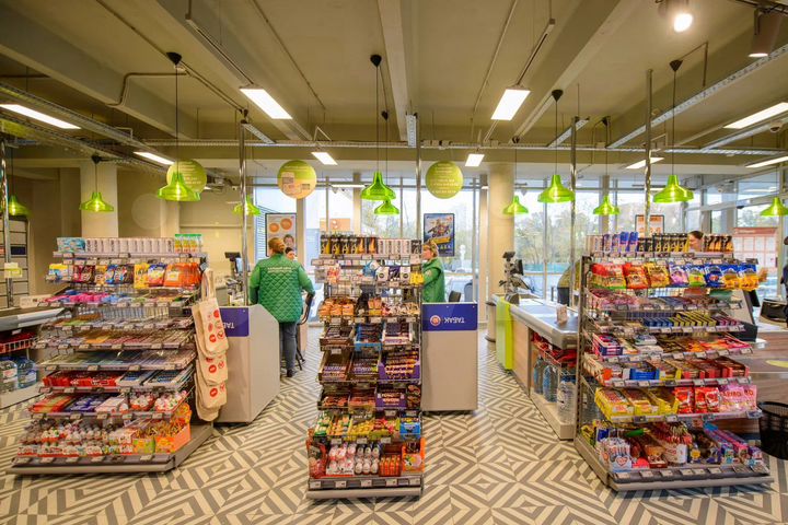 Магазин 500м² Пятёрочки зжм фасад трафик