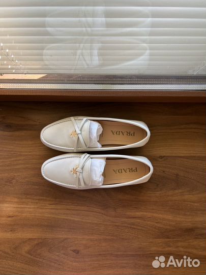 Лоферы туфли макасины женские Prada р 38,5
