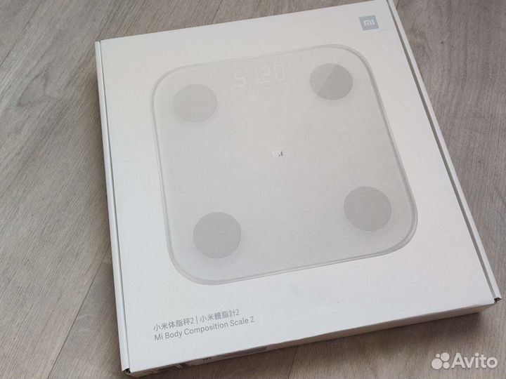 Умные весы Xiaomi Mi Body Composition Scale 2