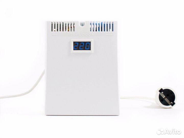 Cтабилизатор напряжения Teplocom ST-888 -И 220 В