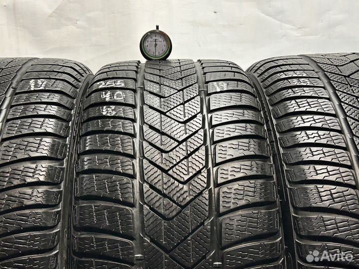 Pirelli Winter Sottozero 3 255/40 R18