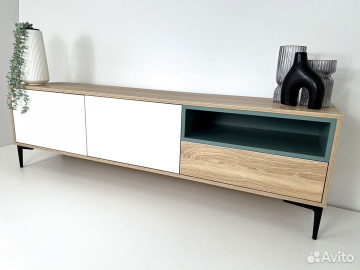 Тумбочка для LED экрана