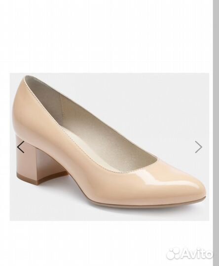 Туфли женские лаковые бежевые