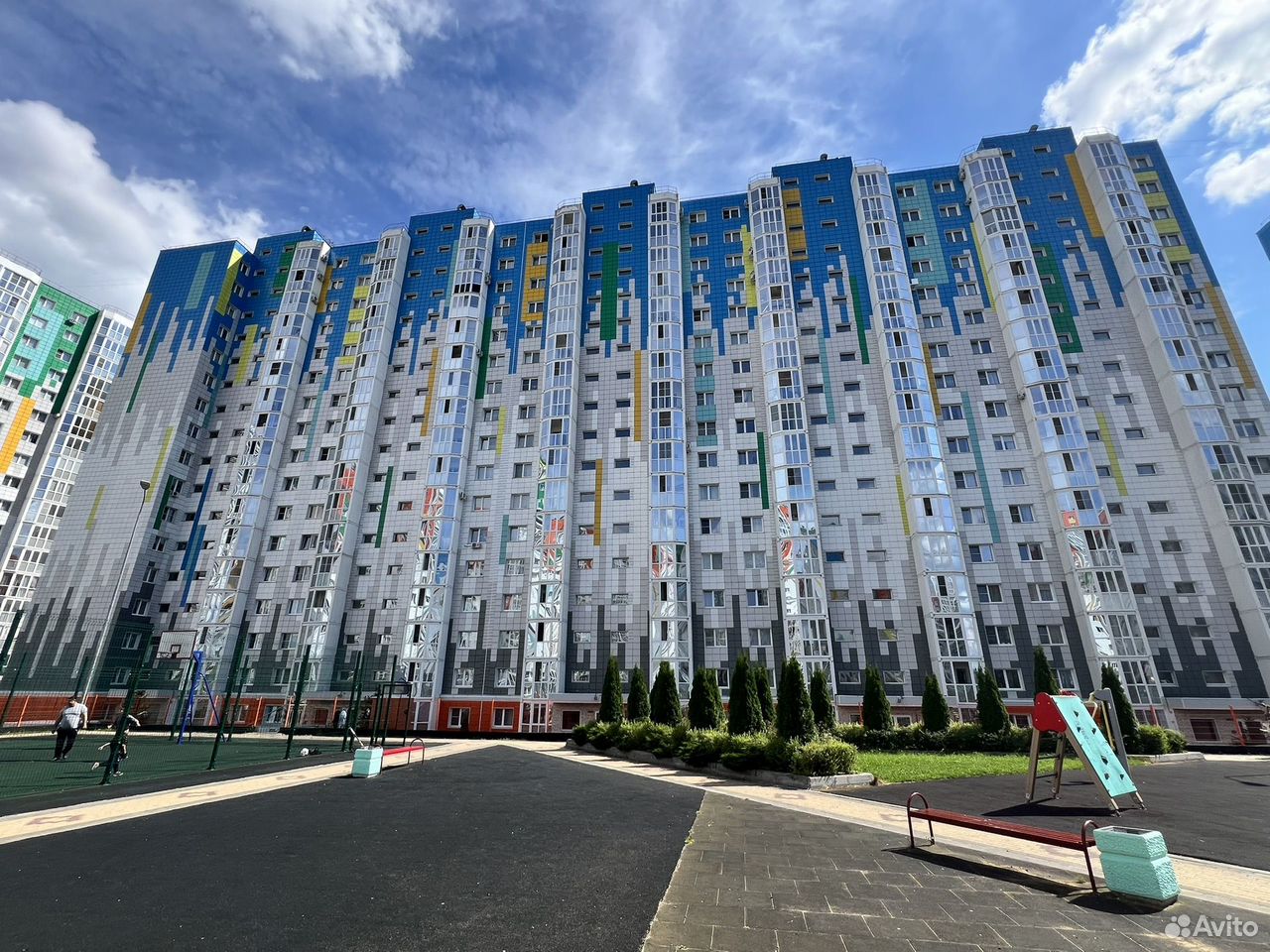 2-к. квартира, 67 м², 15/17 эт., Андреевка