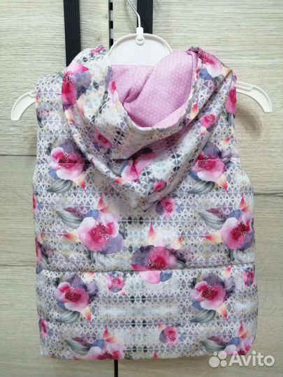 Жилетка для девочки 98 размер новая