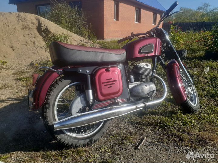 С документами ковровец 175 1965г