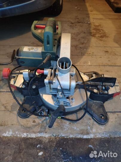 Торцовочная пила metabo kgs 216 m