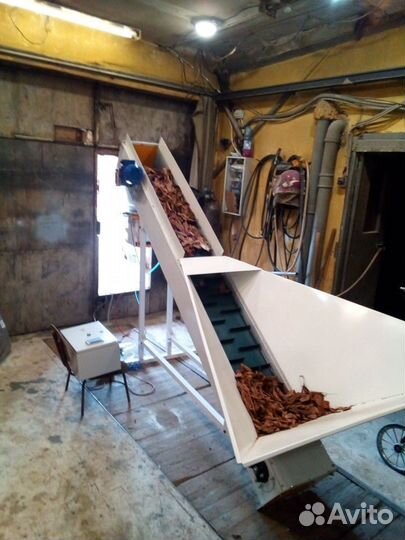 Весовой дозатор для пеллет, щепы, зерна, угля