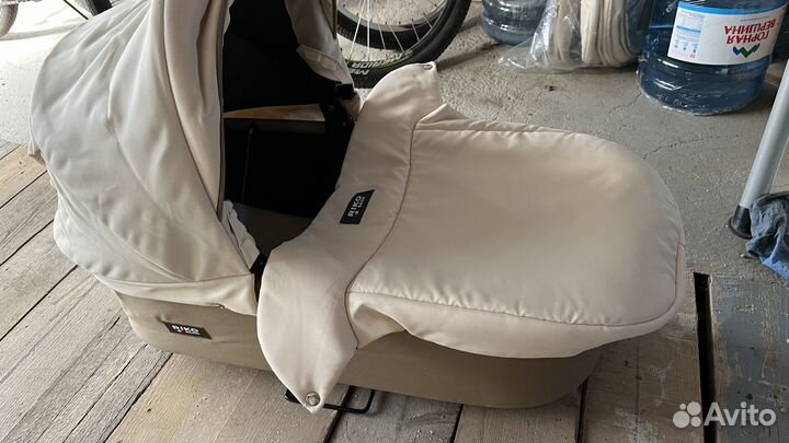 Продаю коляску для двойни 2 в1