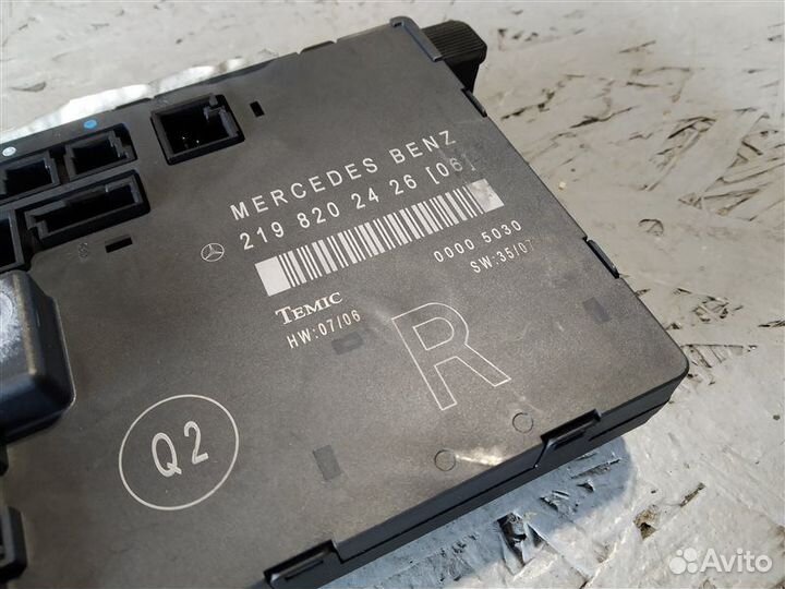 Блок комфорта передний правый Mercedes Cls-Class