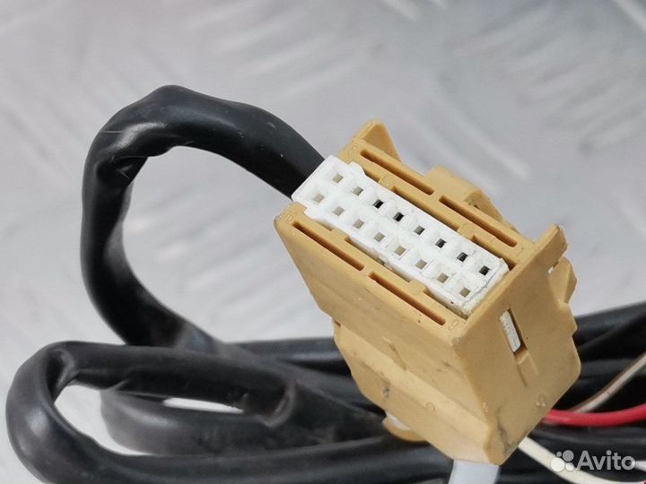 Зеркало боковое левое для Audi A4 B6 8E1858531AA