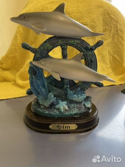 Статуэтка «Дельфины»