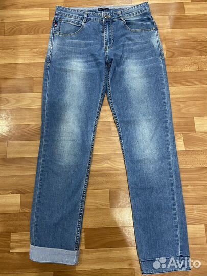 Джинсы