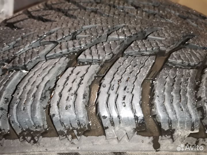Nokian Tyres Hakkapeliitta R3 SUV 235/60 R18 107R