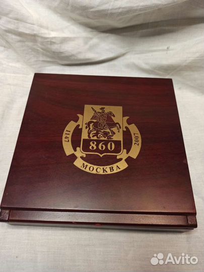 Декоративные монеты