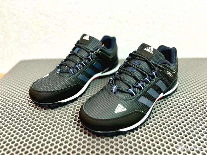 Кроссовки Adidas Terrex