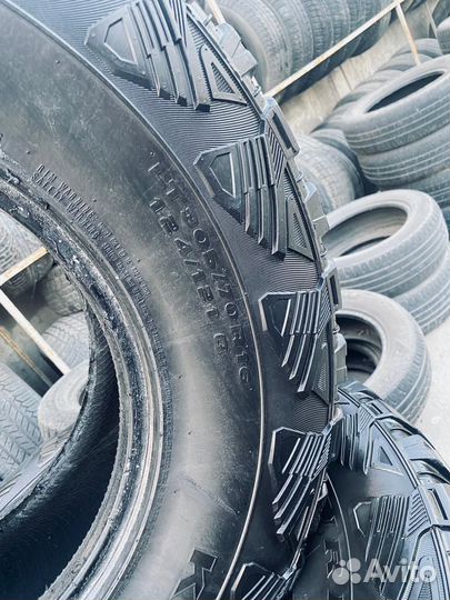 Kumho Road Venture MT71 305/70 R16 124Q