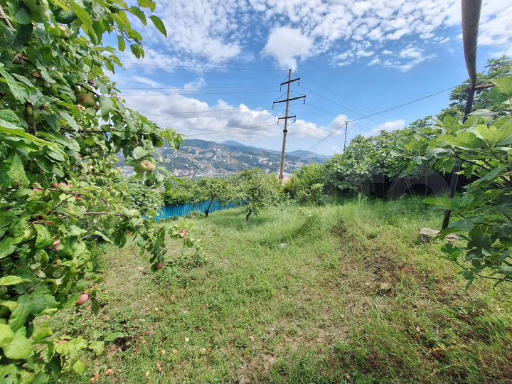 Дом 470 м² на участке 12 сот.