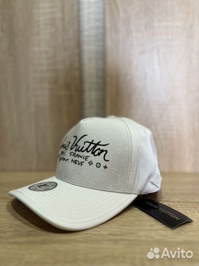 Кепка бейсболка Louis Vuitton унисекс