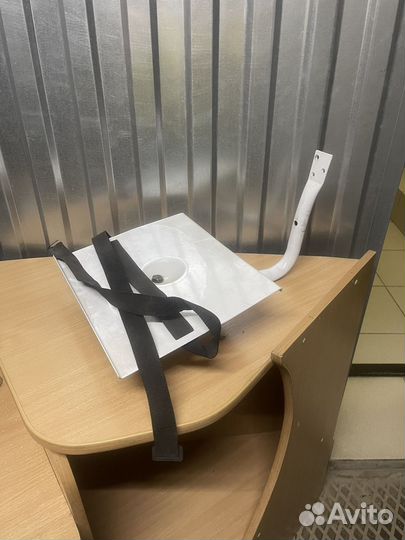 Подставка настенная