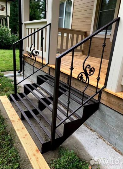 Металлоконструкции для лестниц