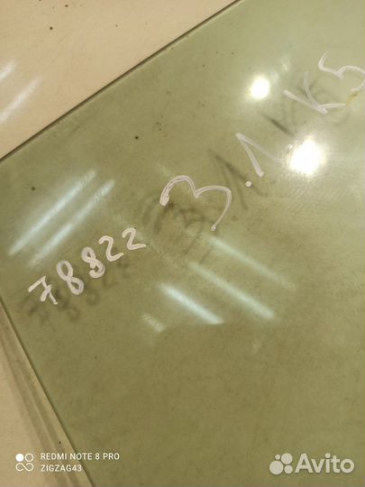 Стекло двери (заднее, левое) (Kia K5 III)