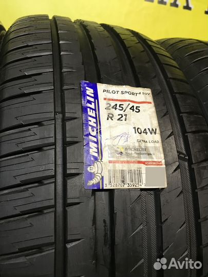 Michelin Pilot Sport 4 SUV 245/45 R21 104U