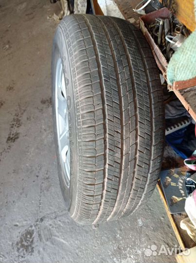 Продаю литой диск шевроле нива