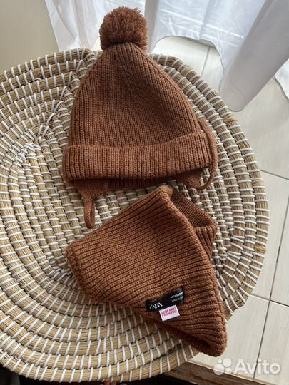 Шапка и снуд zara