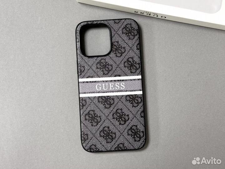 Чехол на iPhone 14 Pro Max Guess