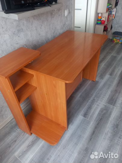 Письменный стол бу